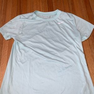 Women’s Nike T-shirt